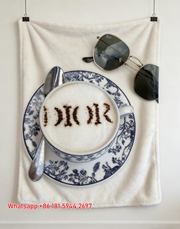 Dior Mirror Latte Art Flannel Sofa Throw Blanket D330